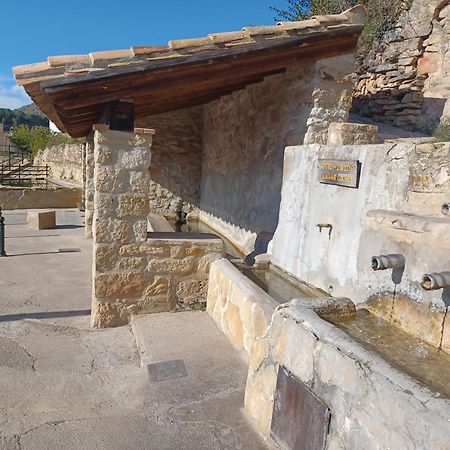 La Vieja Escuela Villa Fuentes de Rubielos Екстериор снимка