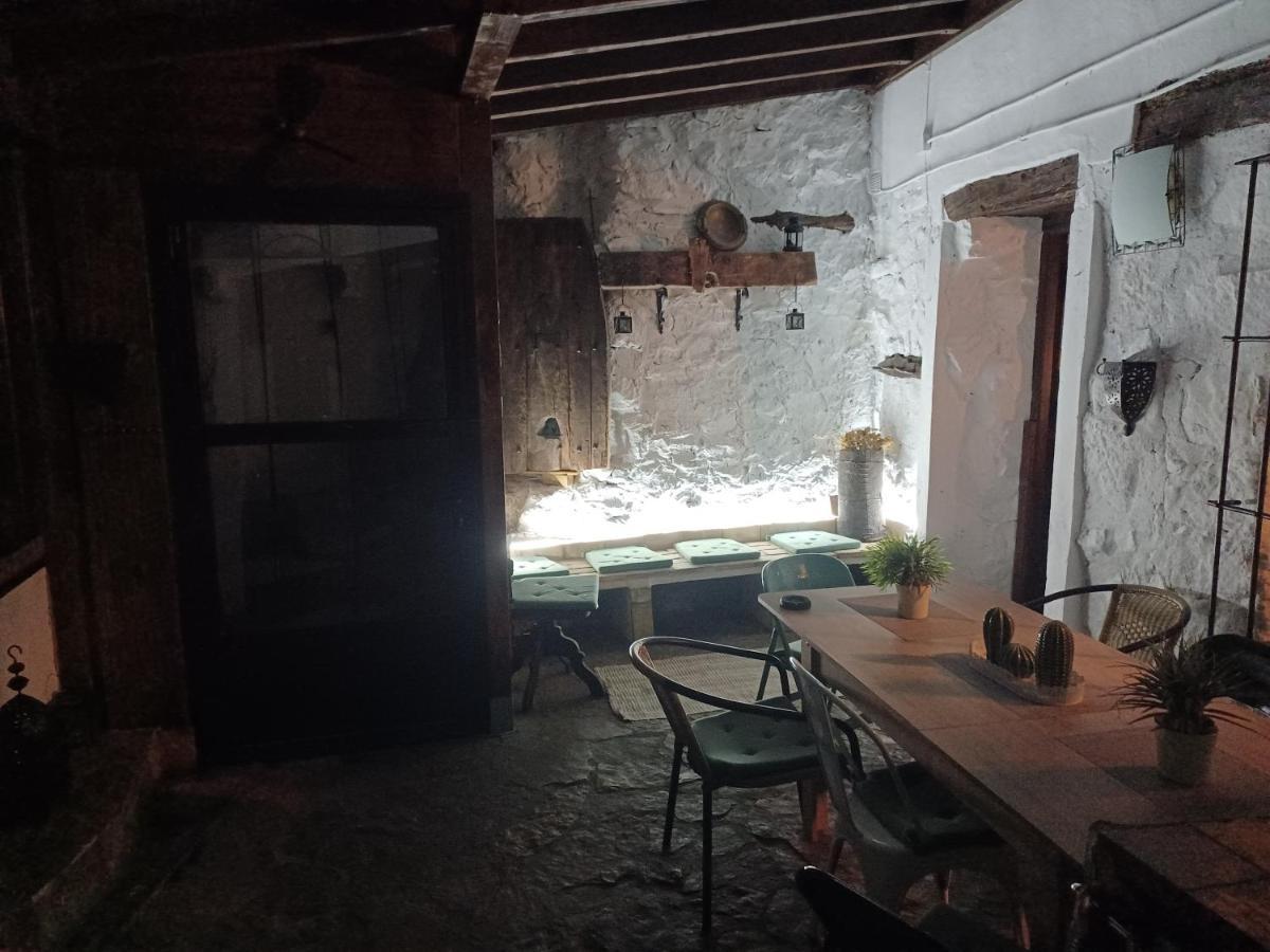 La Vieja Escuela Villa Fuentes de Rubielos Екстериор снимка